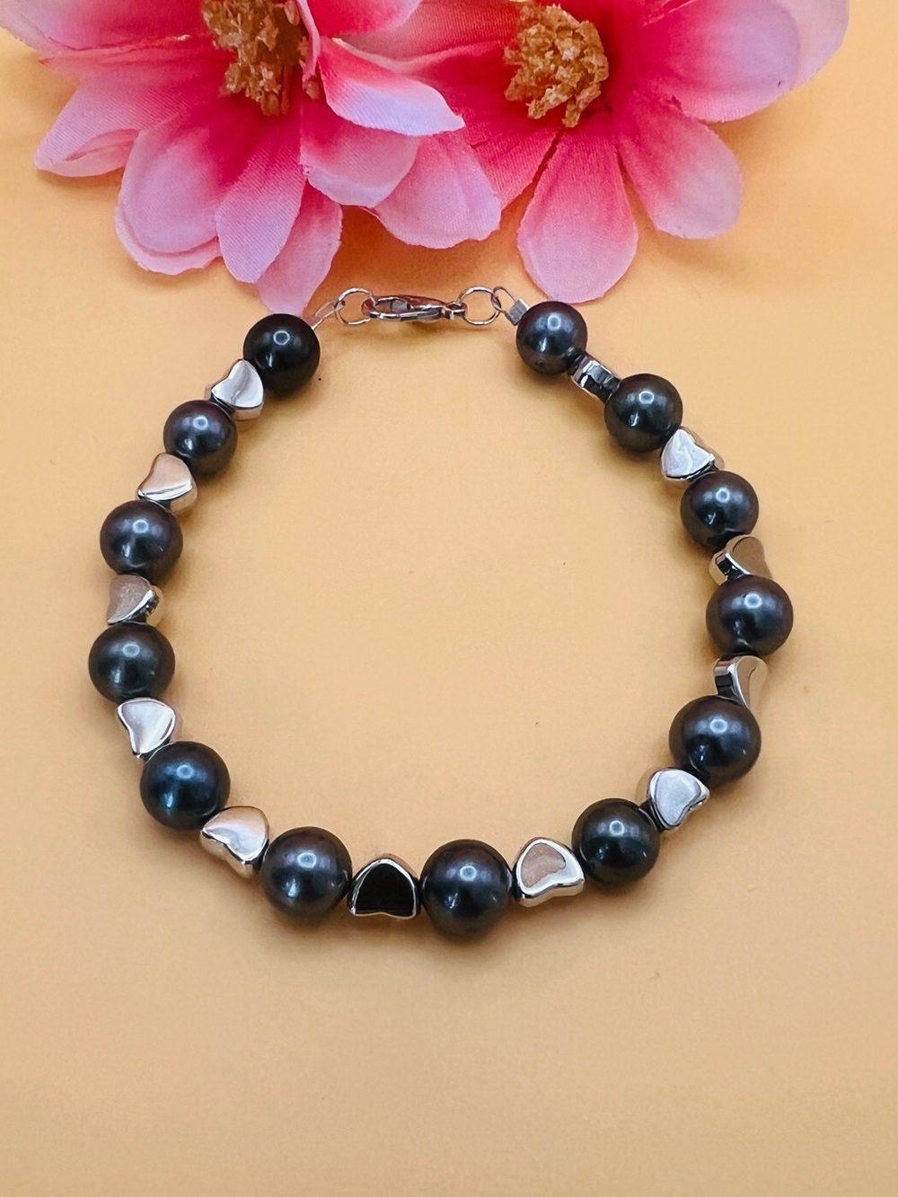 Elegant Black Pearl Heart Accent Bracelet